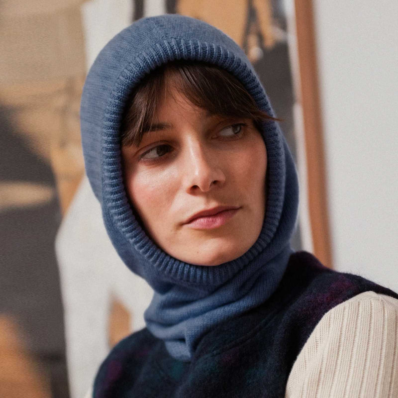 Knit Hood washed blue Rotholz