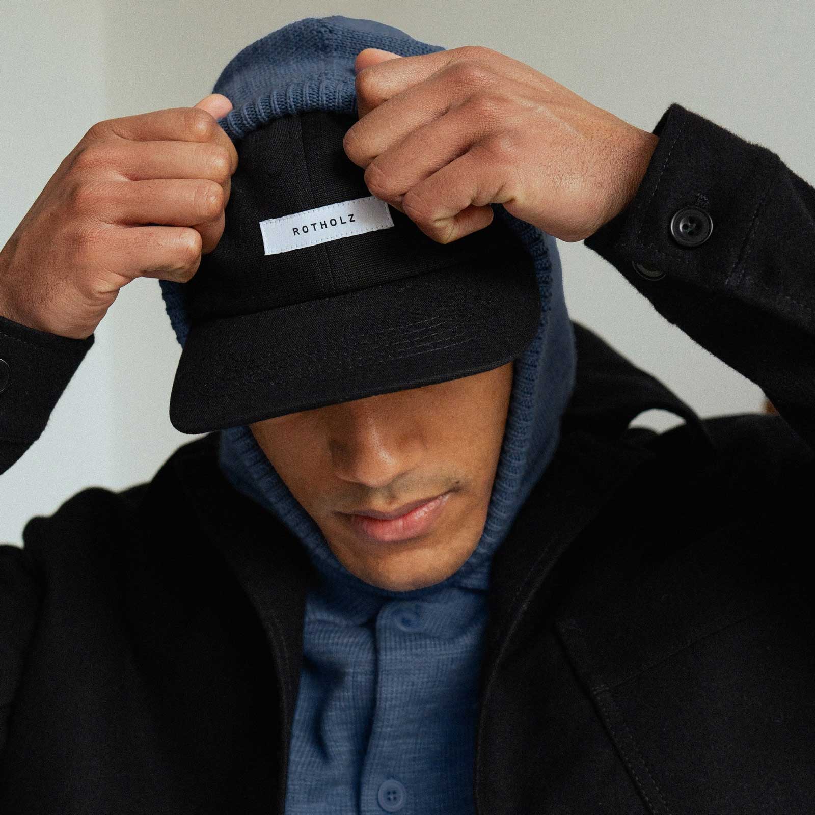 Knit Hood washed blue Rotholz