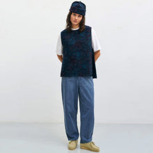 Oversized Vest dark aquarell Rotholz