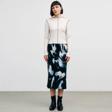 Pin-tucked Longsleeve natural white