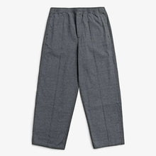 Pleated Wide Pant spotted black