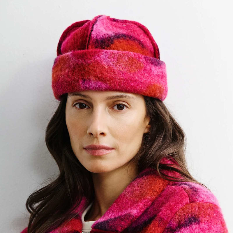 Toque Wool Blend Beanie wavy pink