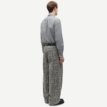Sabruce X Trousers salute tile