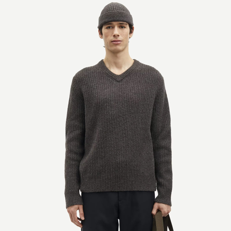 Sakoji V-Neck Jumper volcanic ash