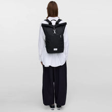 Ground Rolltop Backpack L black/black webbing Sandqvist