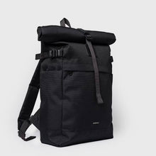 Icon Rolltop Backpack M black/black leather Sandqvist
