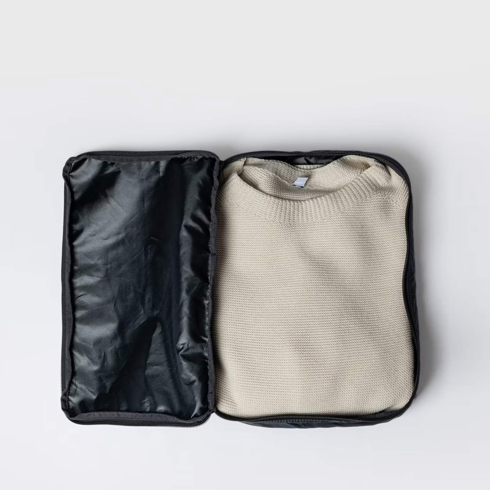 Items Pack Cube M black