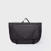 Stream Messenger Bag black Sandqvist