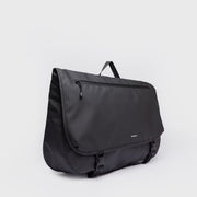 Stream Messenger Bag black Sandqvist