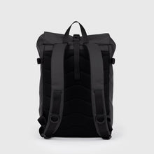 Stream Slim Rolltop Backpack M black Sandqvist
