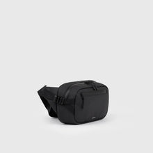Stream Sling Crossbody Bag black Sandqvist