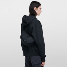Curve Half Moon Bag Mini black Sandqvist