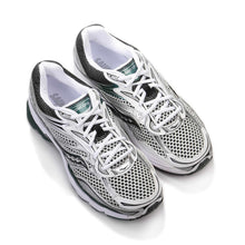 Progrid Omni 9 white/pine green Saucony