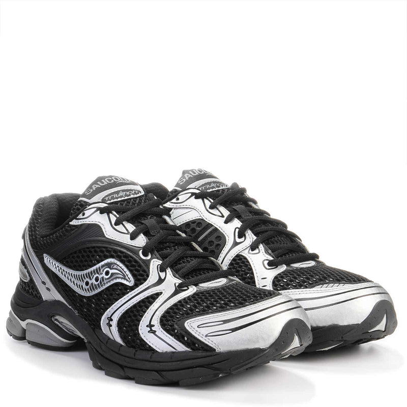 Progrid Triumph 4 black/silver Saucony