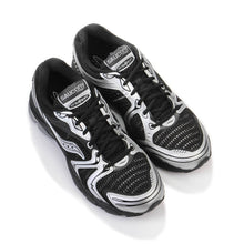 Progrid Triumph 4 black/silver Saucony