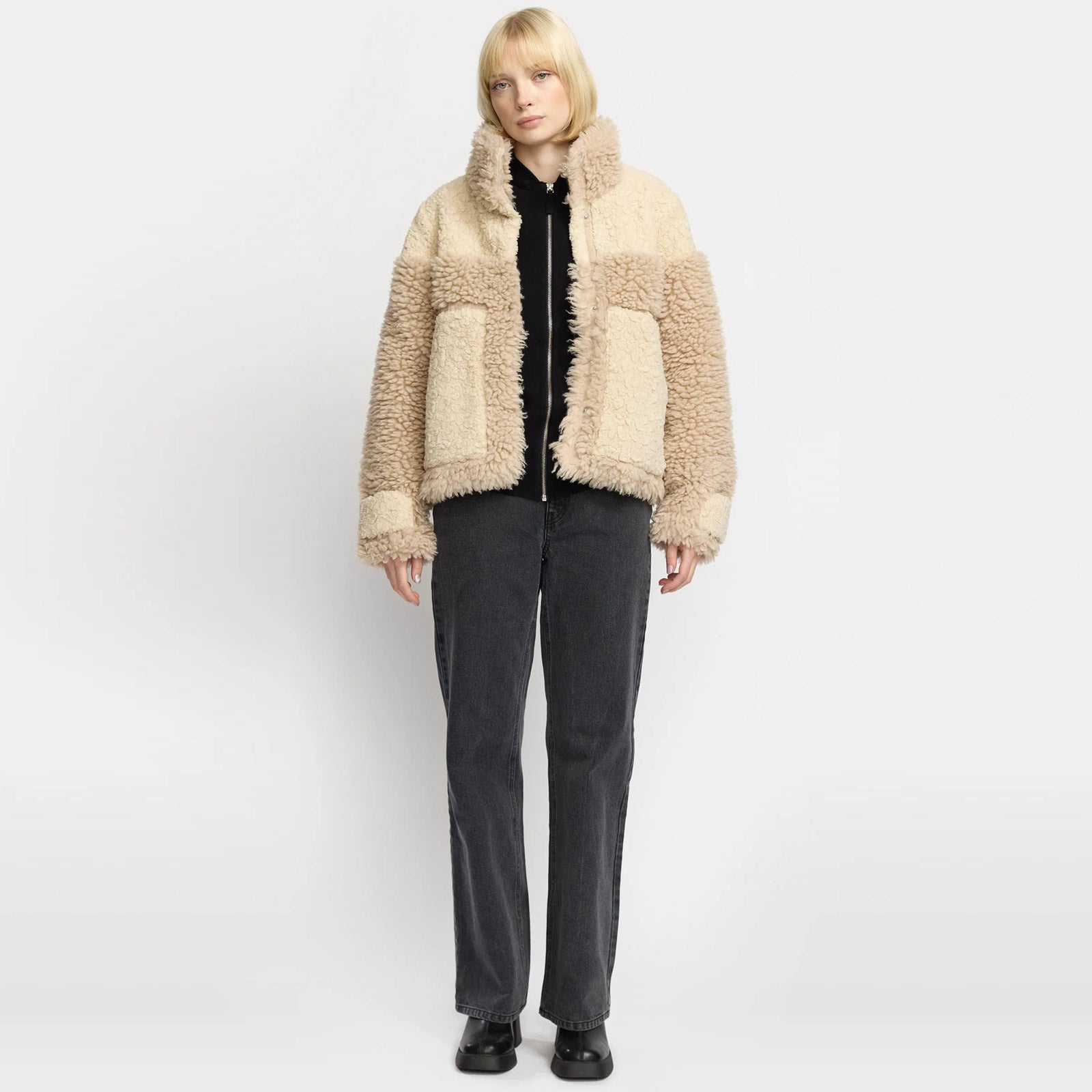 Teddy Jacket 77342 offwhite Selfhood