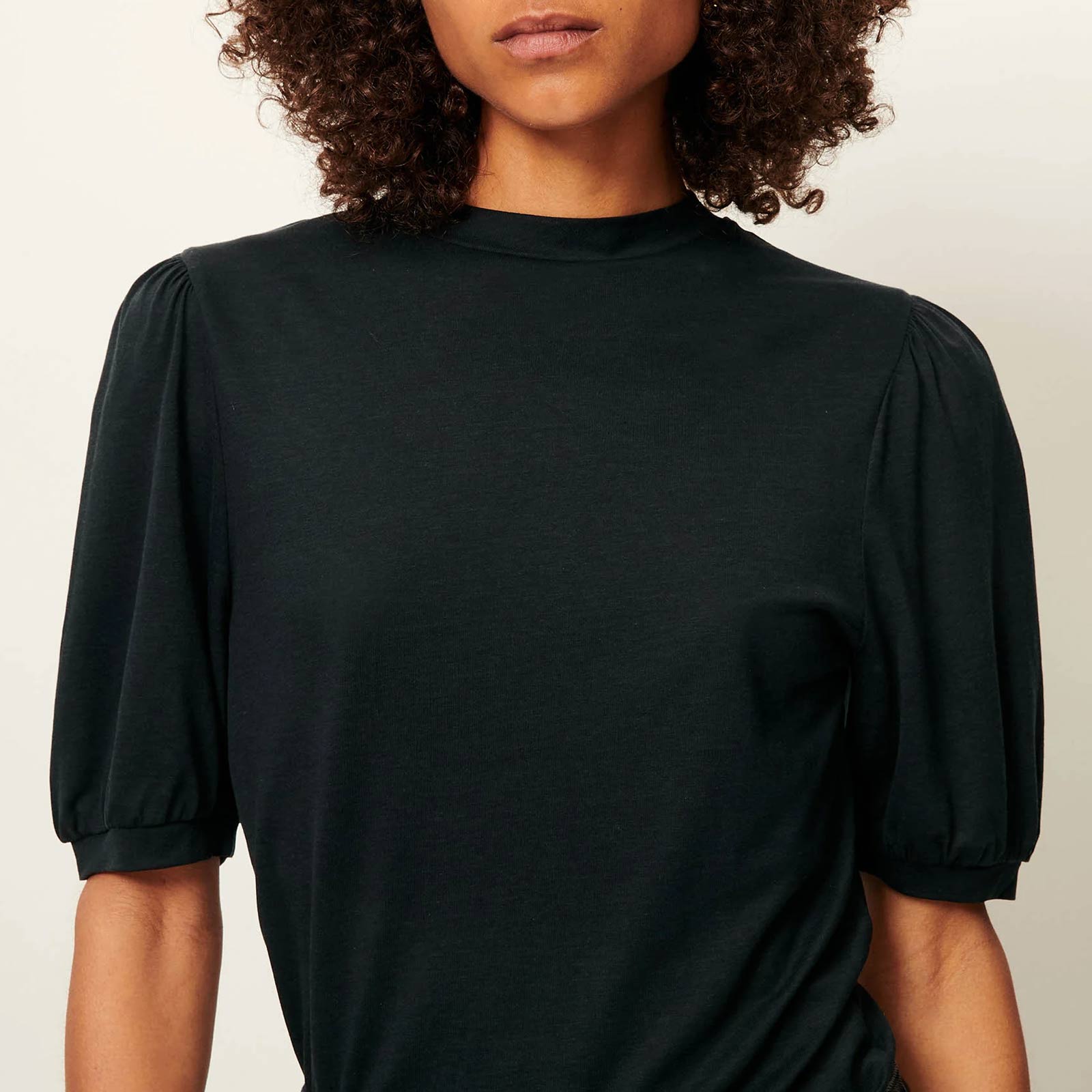 Amelando Top moonless Sessùn