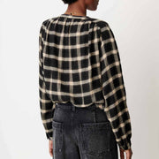 Nicolas Blouse graffitsand