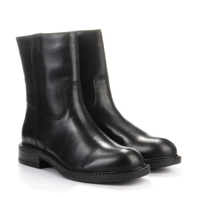 Mattie Boots black leather