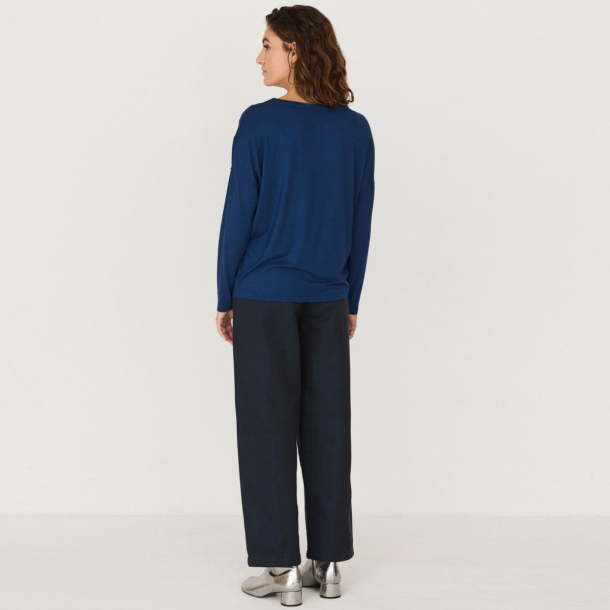 Beltzane Longsleeve dark blue