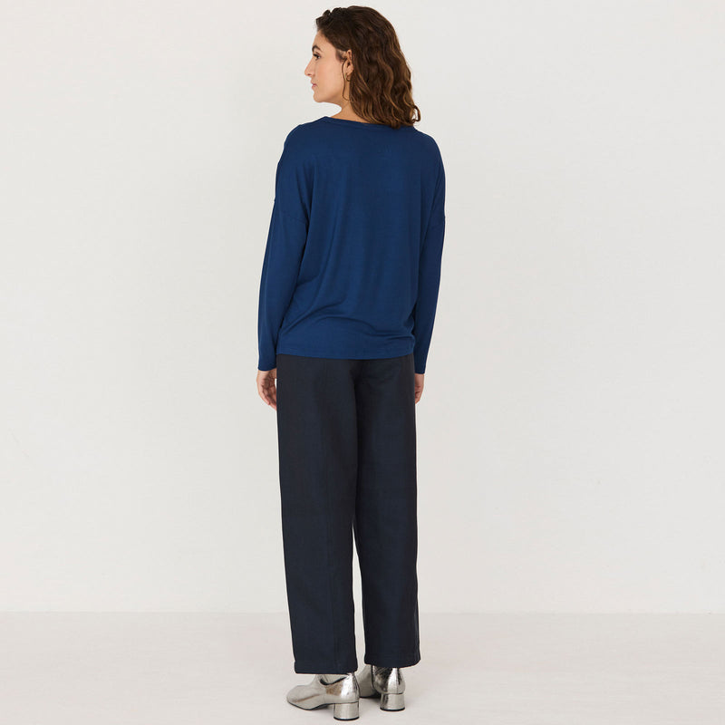 Beltzane Longsleeve dark blue