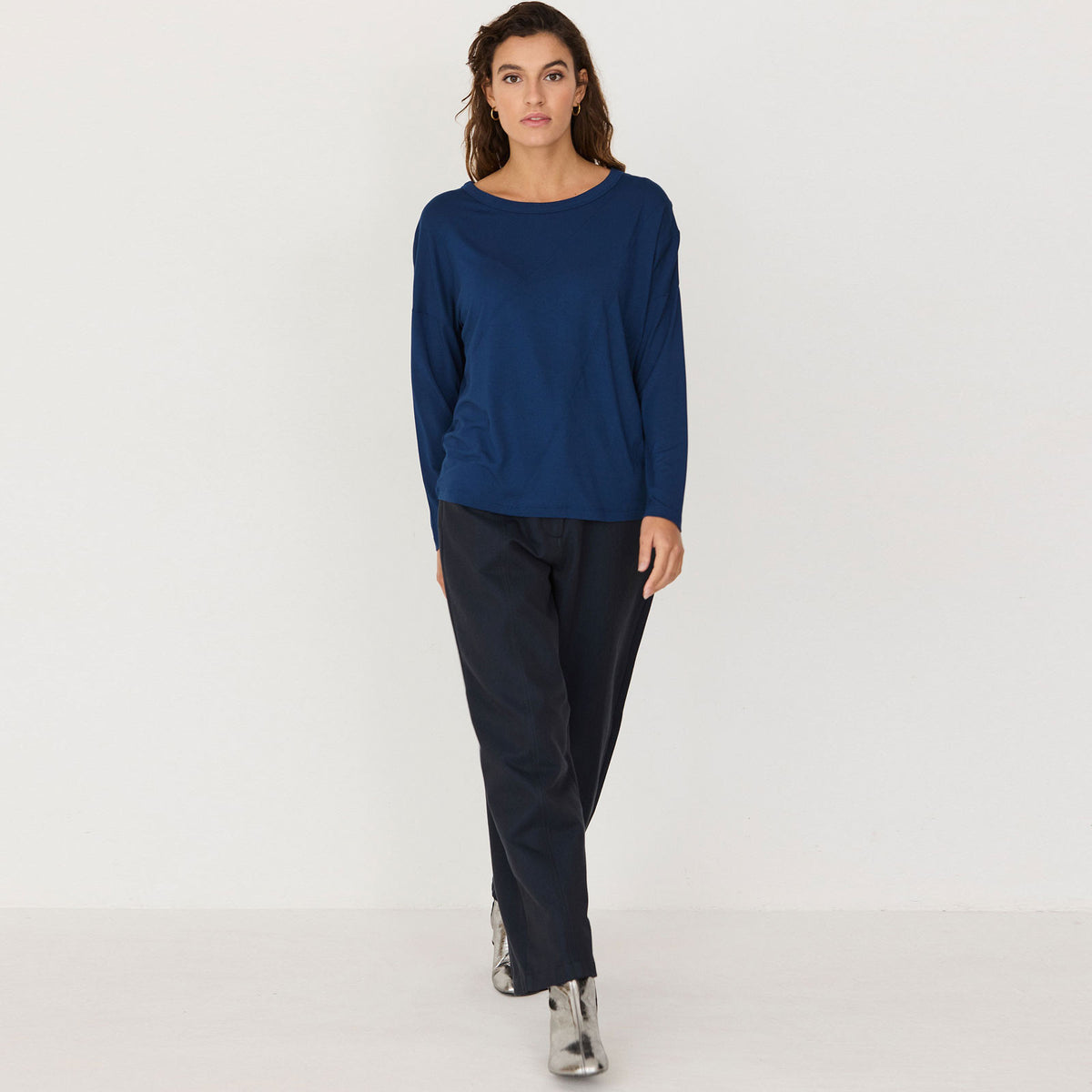 Beltzane Longsleeve dark blue