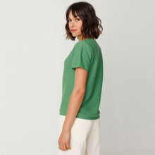 Bidari Tee grass green