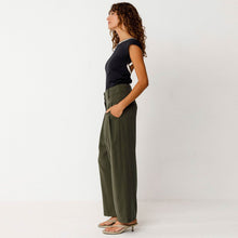Esti Pants bottle green SKFK