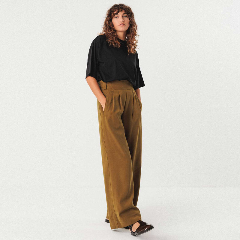 Hestia Pants olive green SKFK