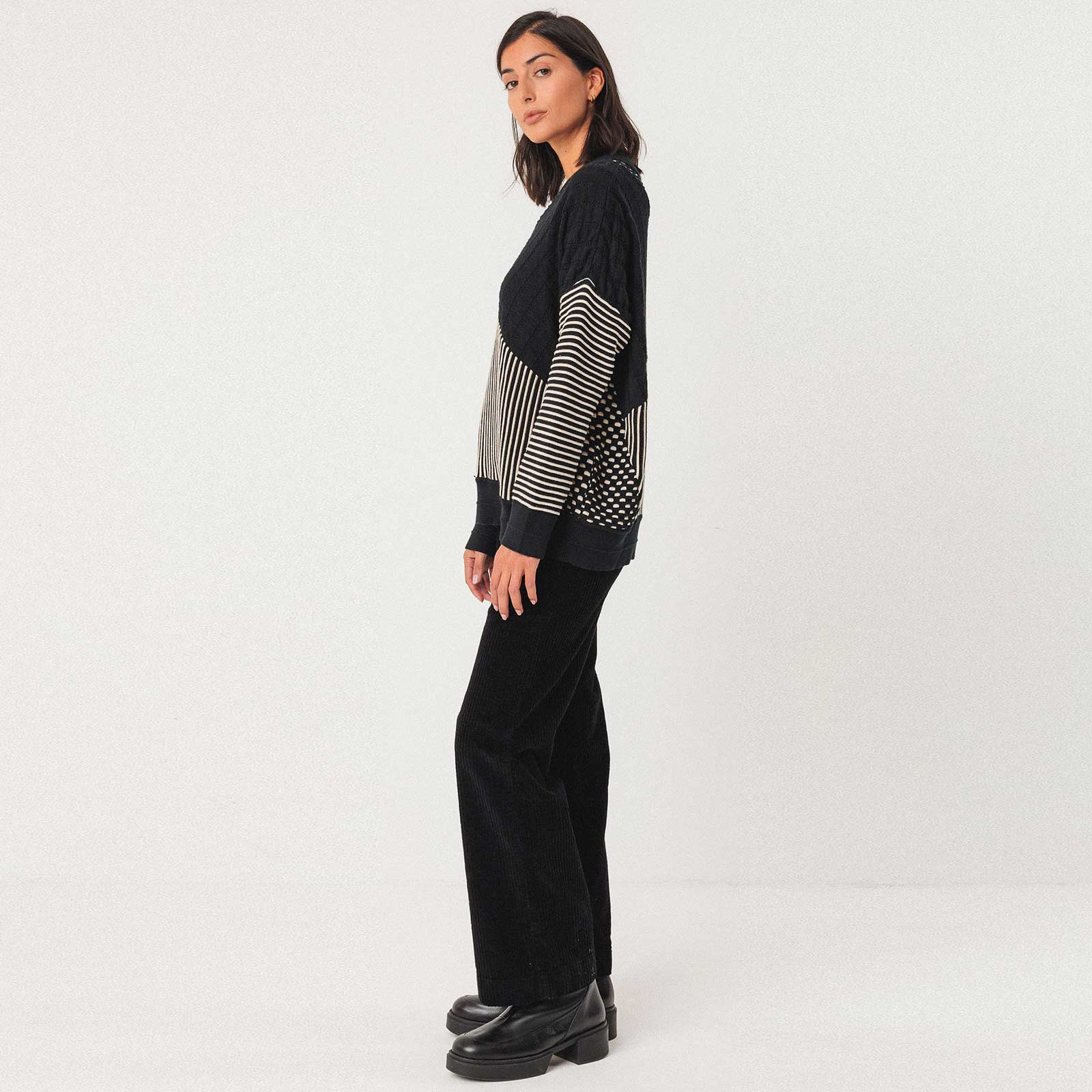 Ismene Sweater black SKFK