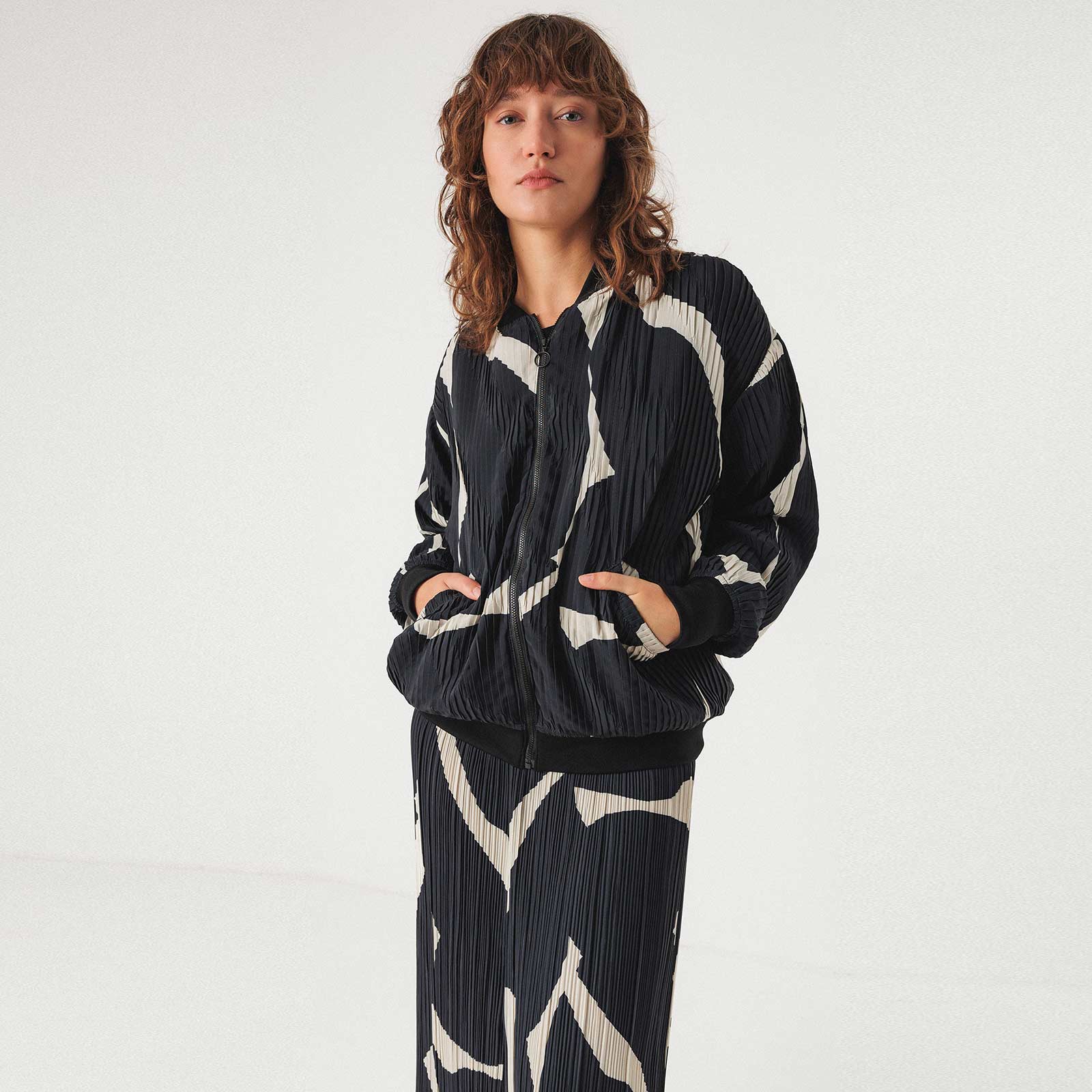 Julene Jacket halfandhalf SKFK