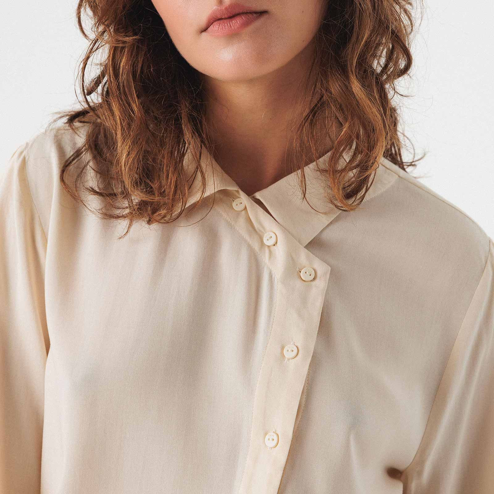 Karmele Shirt cream SKFK