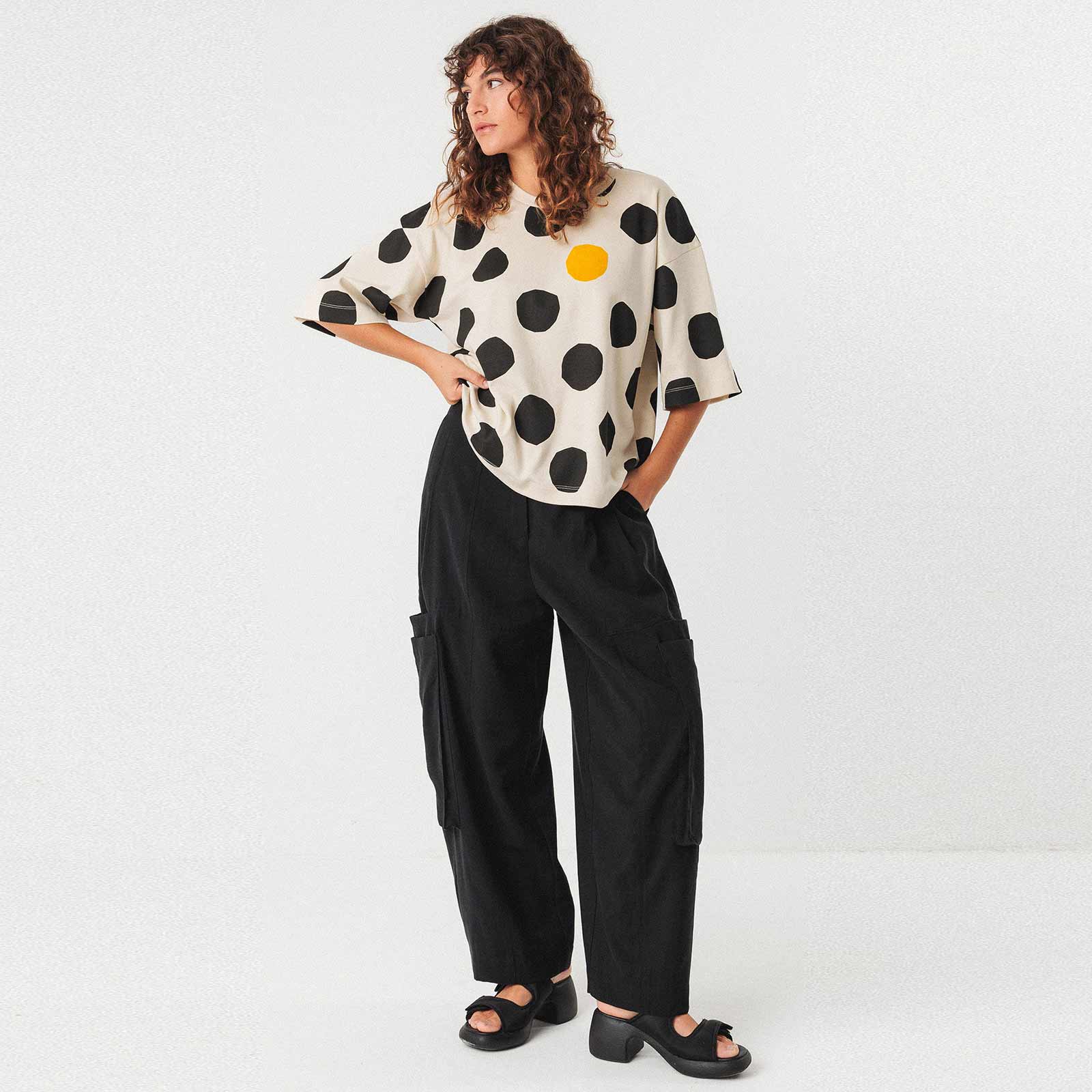 Lariz Tee dots SKFK