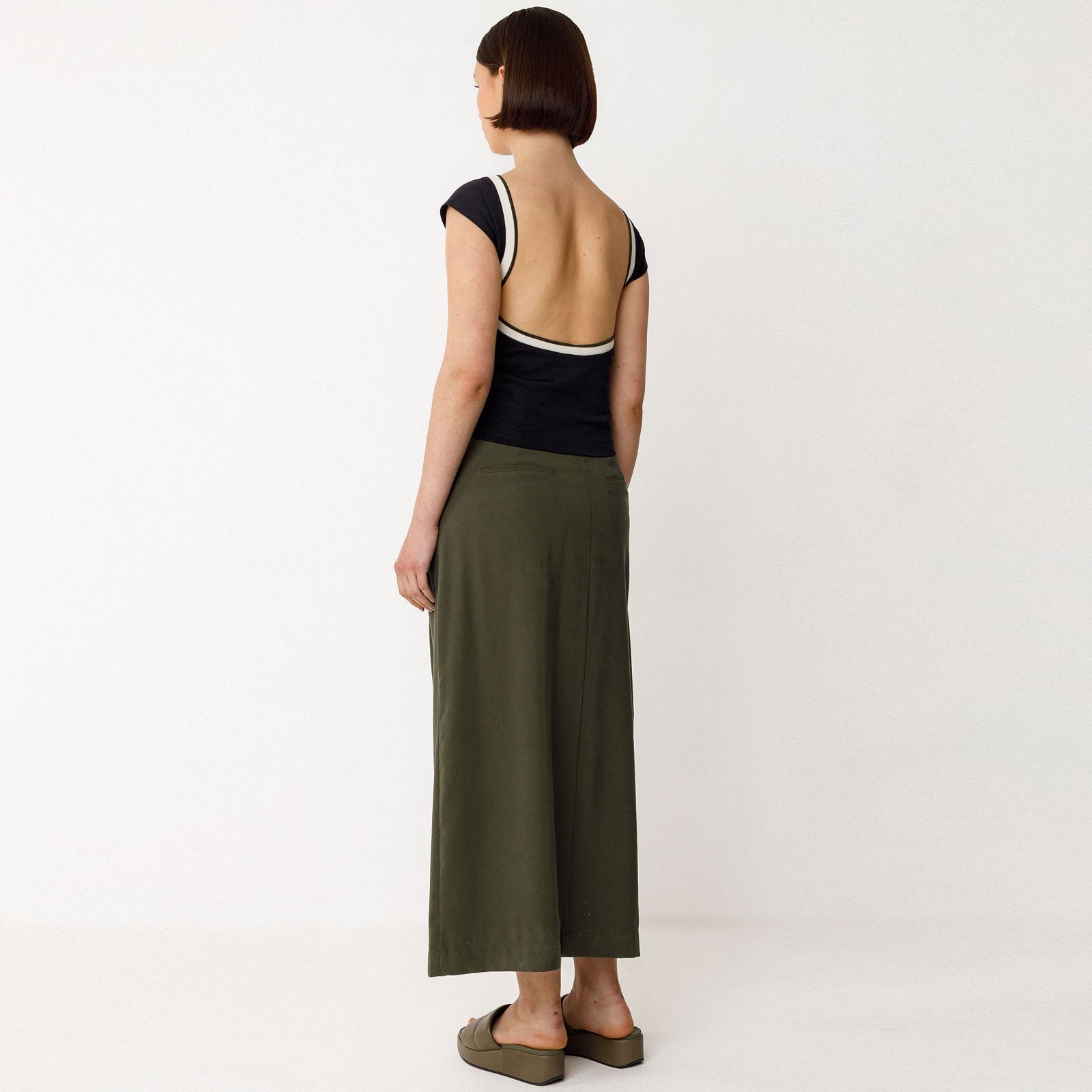 Maora Skirt bottle green SKFK