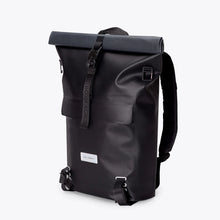 Jasper Medium Commute Backpack black