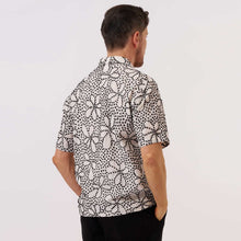 Kantha Flower Road Trip Shirt ecru/black Universal Works