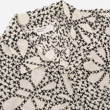 Kantha Flower Road Trip Shirt ecru/black Universal Works