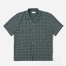 Rhodes 8 Cotton Road Shirt green/white Universal Works