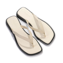 Izzy Sandal 5913 offwhite Vagabond Shoemakers
