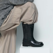 Karlie Boot black