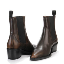 Kelsey Chelsea Boot 5810 brown