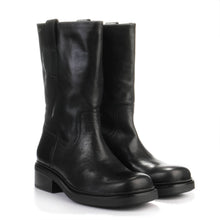 Karlie Boot black