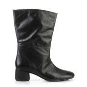 Livia Boots black