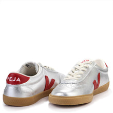 Volley O.T. Leather silver/pepper Veja
