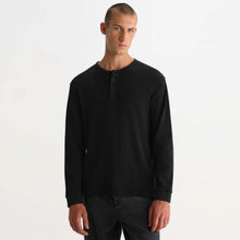 Caleb Waffle Henley L/S Tee washed black