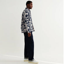 Otto Overshirt Geo Block Quilt blue/ecru Wax London