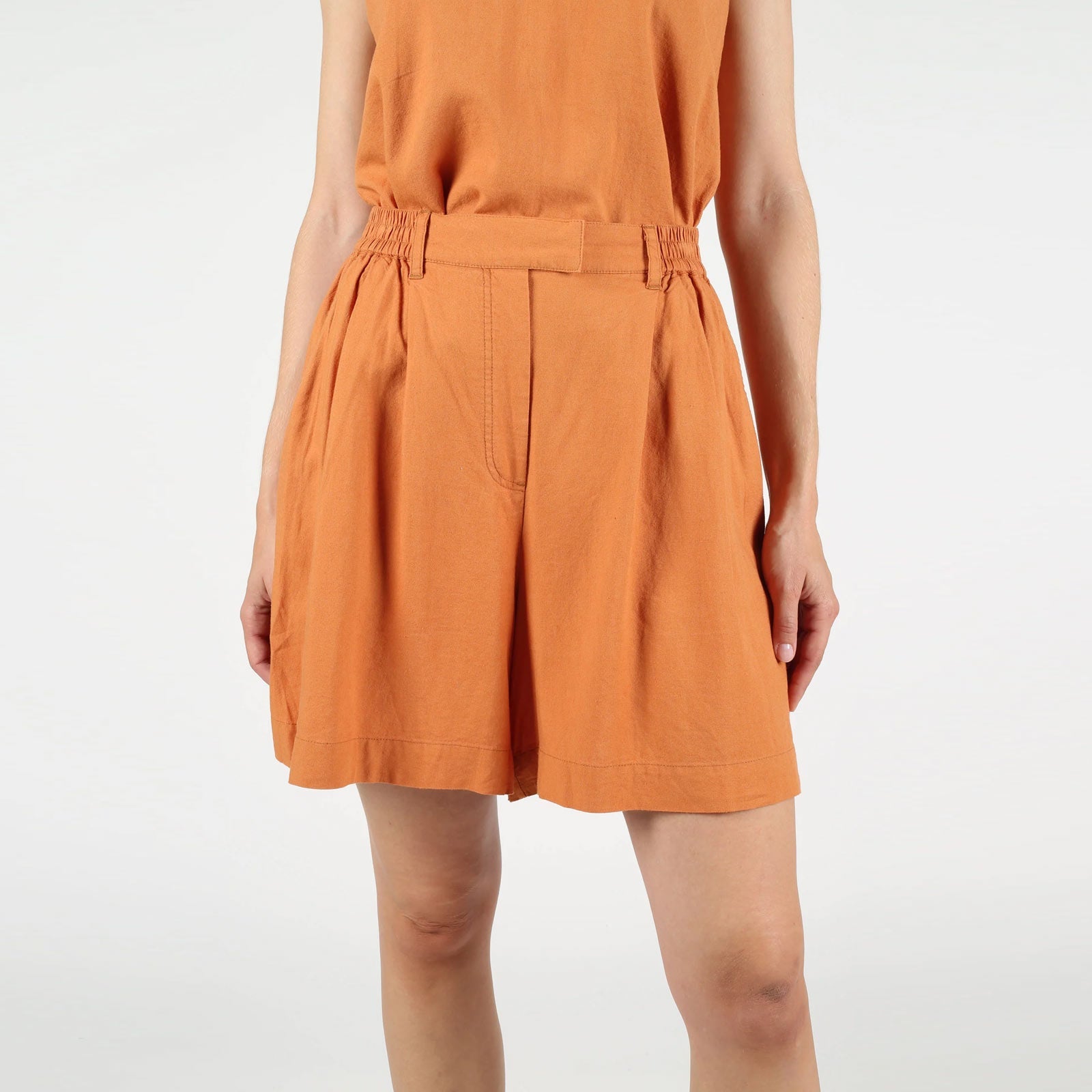 WeOdile Linen Shorts terracotta 272.702-516 Wemoto