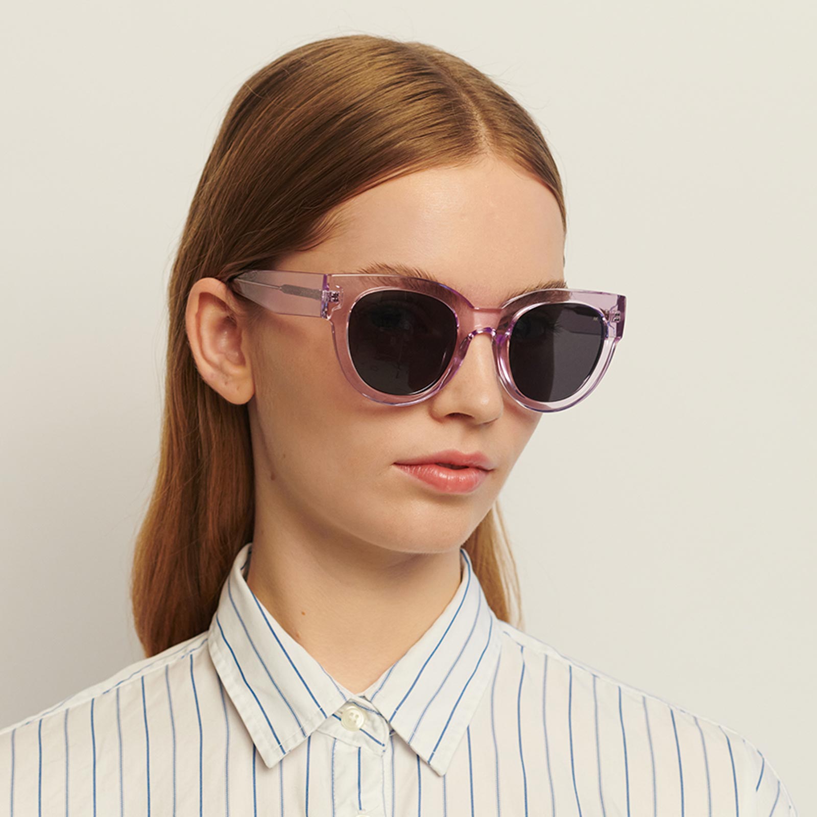 Lilly Sunglasses lavender transparent