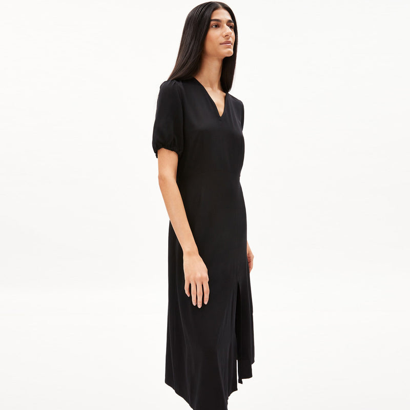 Caaitlin Dress black