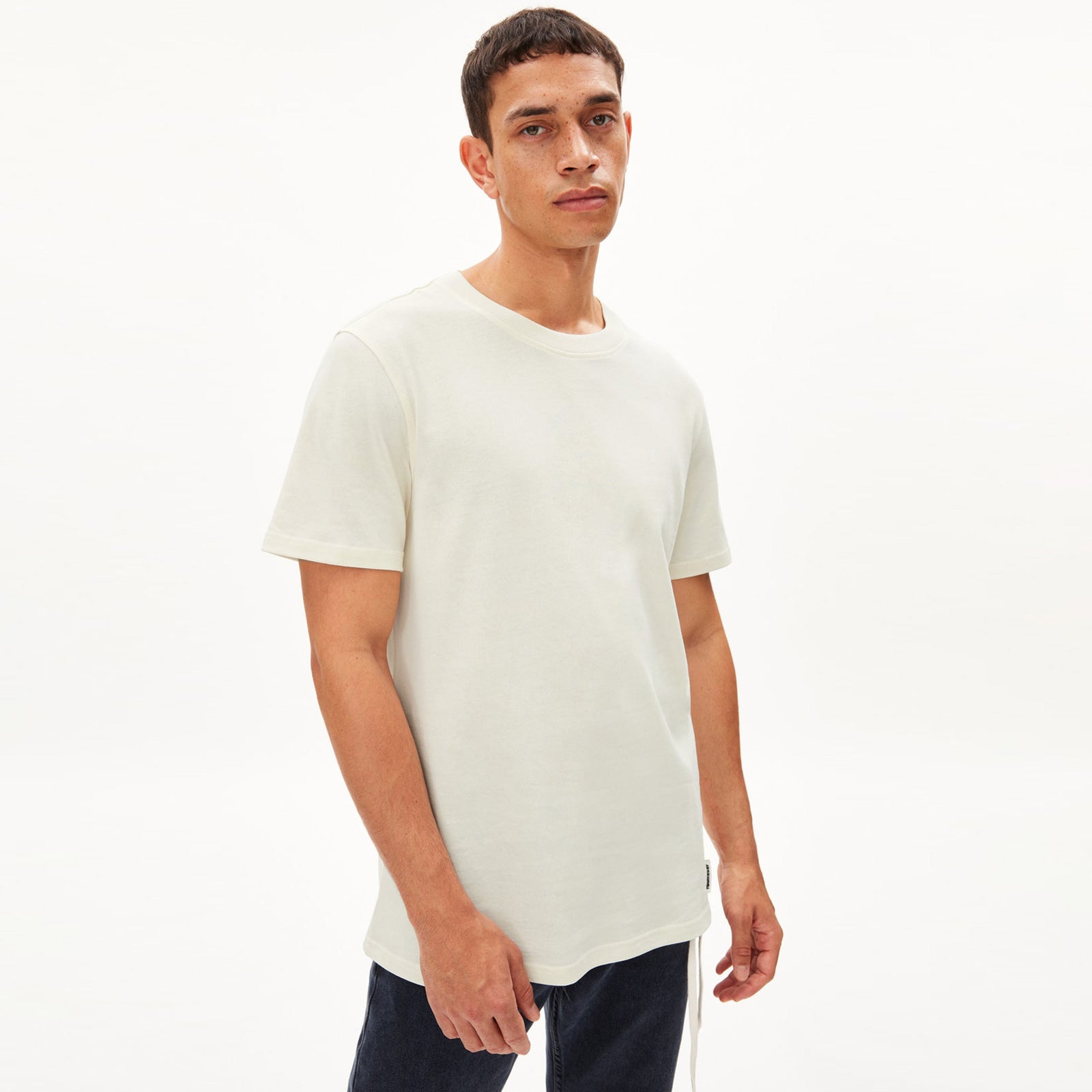 Maarkos Solid Tee oatmilk